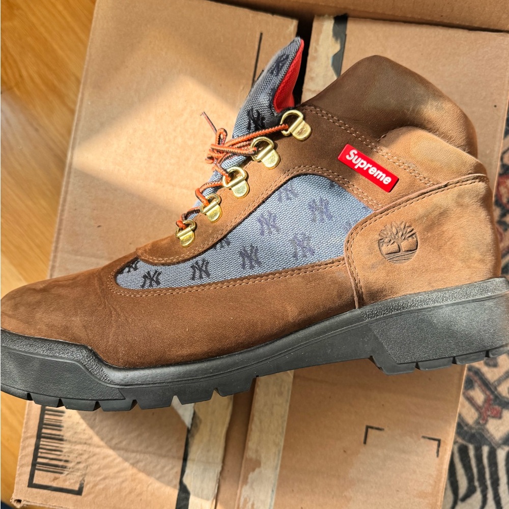 Supreme timberland Brown and blue Men's Boots - Picture 7 of 10